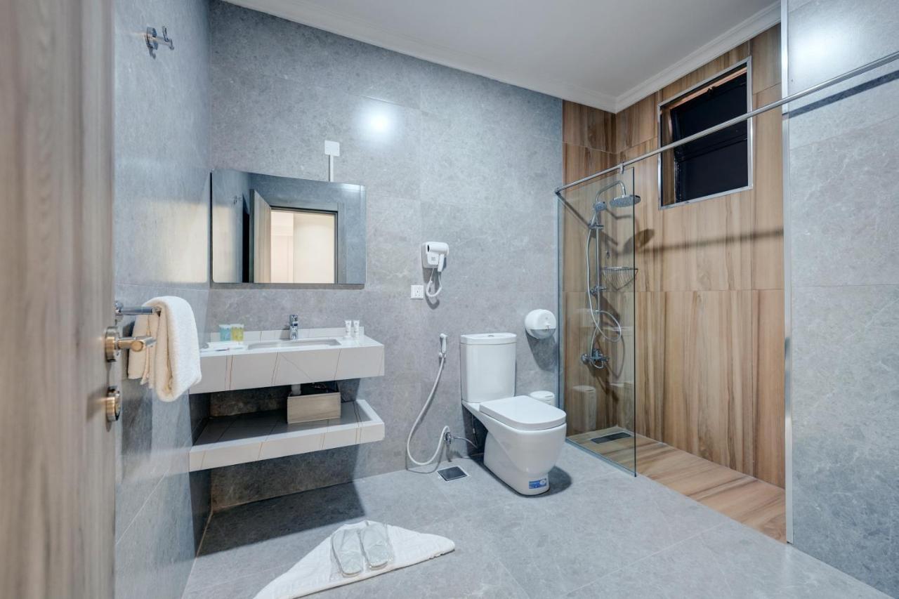 The Loft Hotel By Fhm Акаба Екстериор снимка